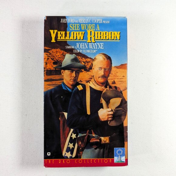 3/$15 Vintage Western VHS movie SHE WORE A YELLOW RIBBON (1949) with John Wayne - Picture 1 of 4